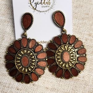 Brown wooden earrings